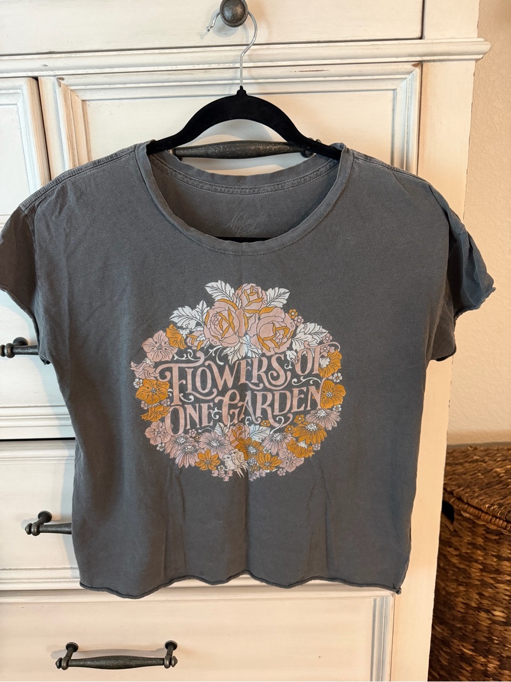Midnight Rider flowers of one garden tee